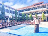 Siswa Unjuk Prestasi dalam Kegiatan Jumat Ekspresi Literasi  SMAN 1 Banjarnegara
